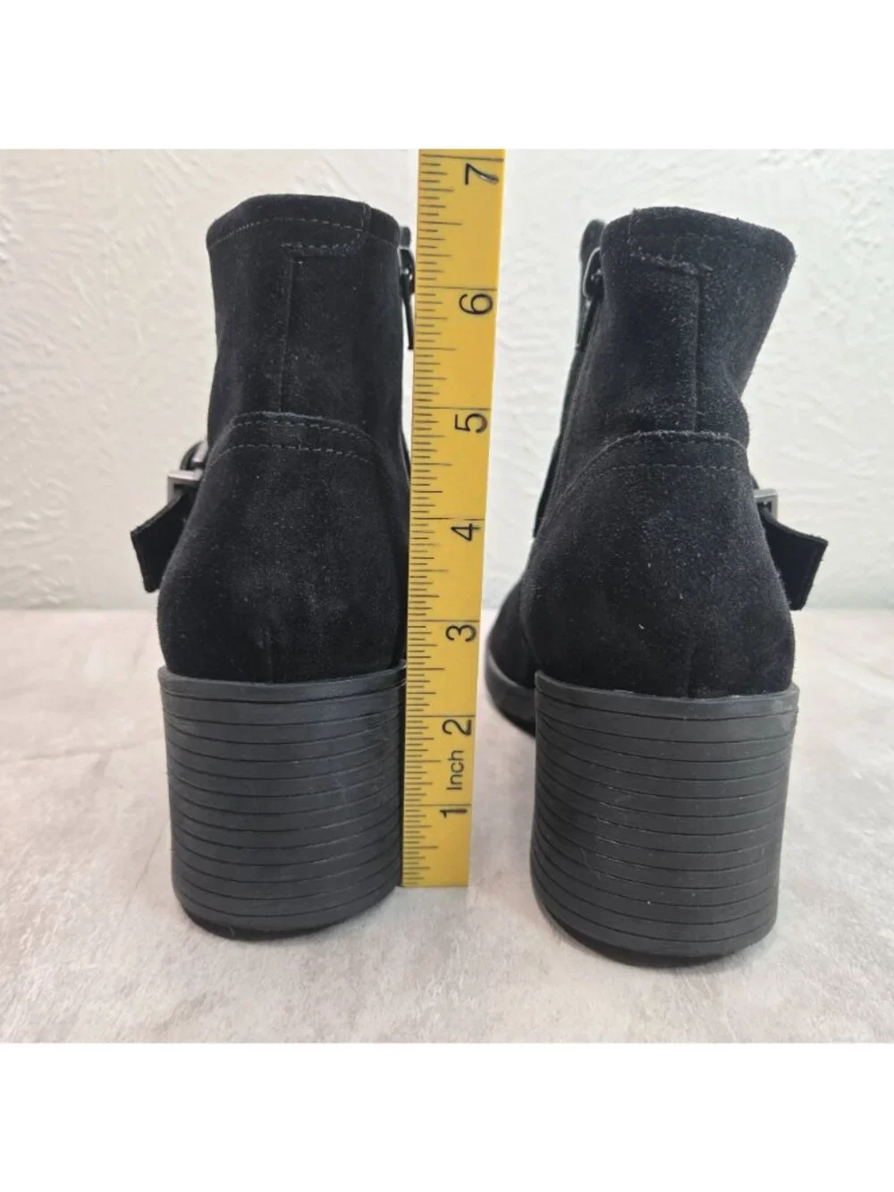 Clarks Block Heel Ankle Boots 9.5 Black Suede‎ Grunge Biker Moto Buckle Booties